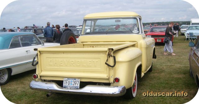 1955 Chevrolet 3100 0.5ton Step-side Pickup back